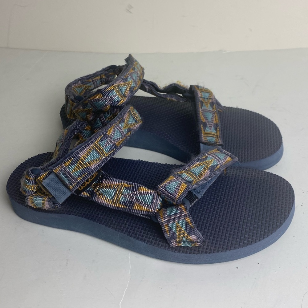 Teva Women Mosaic Indigo Universal Outdoor Sandals Flats shoes sz 6